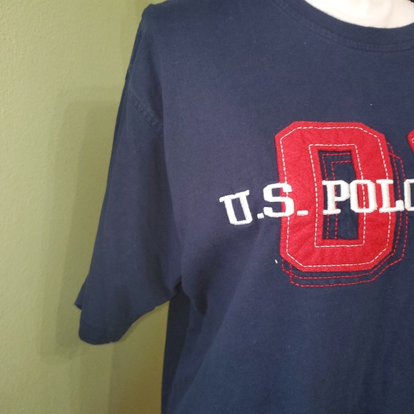 U.S. Polo Assn. Xl tshirt.  Navy blue. - Picture 2 of 9